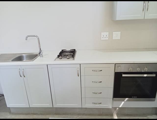 1 BEDROOM FREESTANDING RENTED IN FAIRLAND